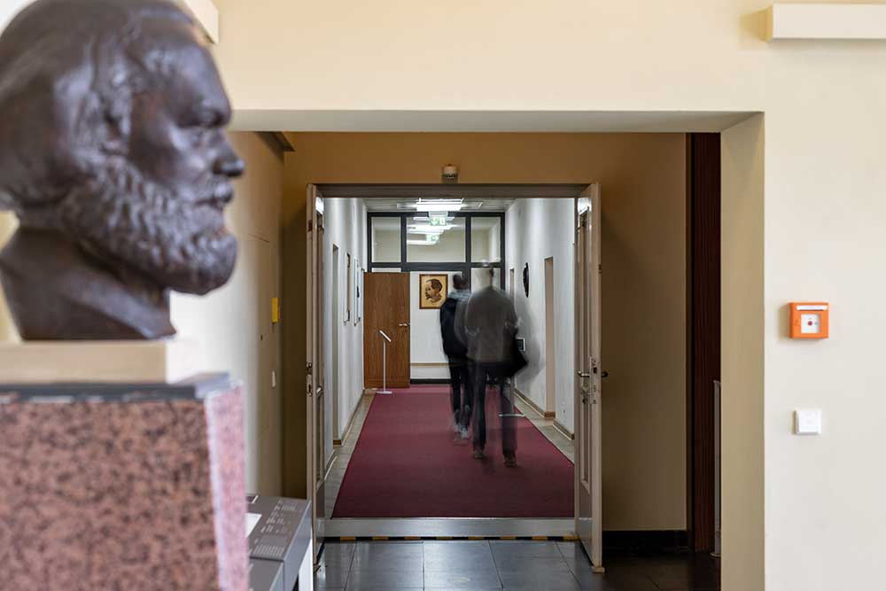 Visitors to the historic ministerial floor